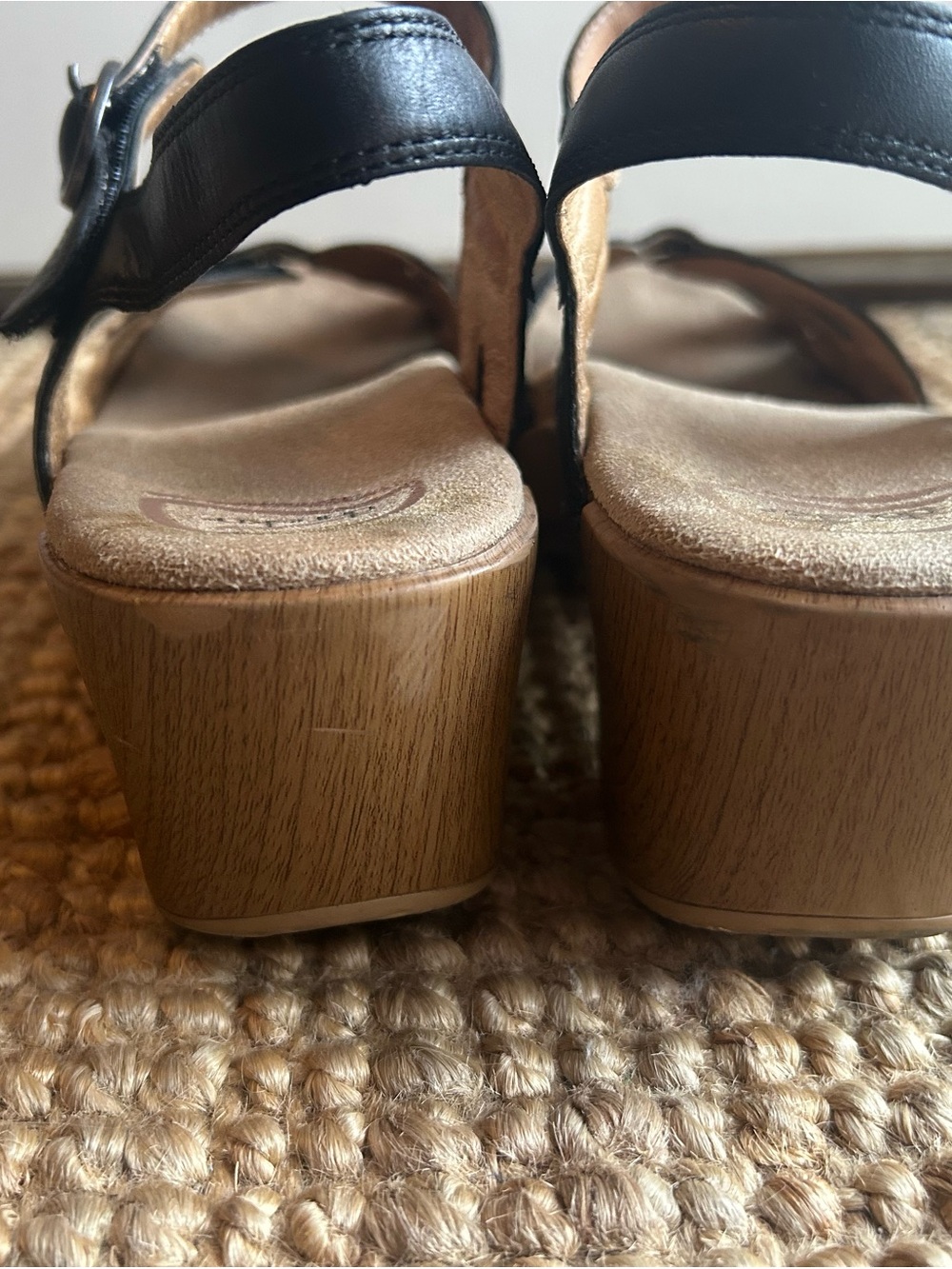 Dansko Women’s Black Leather Strappy Slingback Sandals - Picture 6 of 13